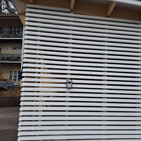 52m2 Near The And The *